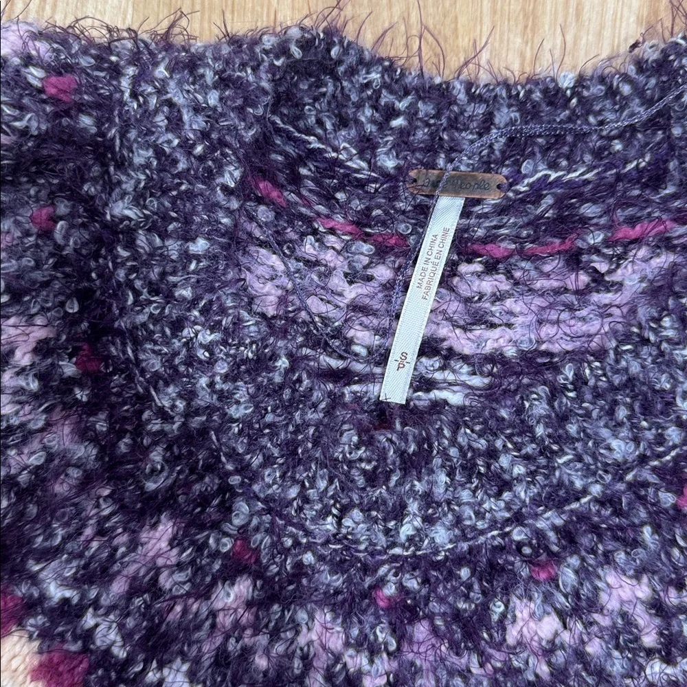 NWT Free People Women’s Festive Frost Sweater - Picture 4 of 5